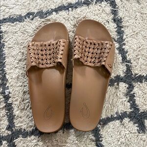 Women's Tan Woven Slide Sandals